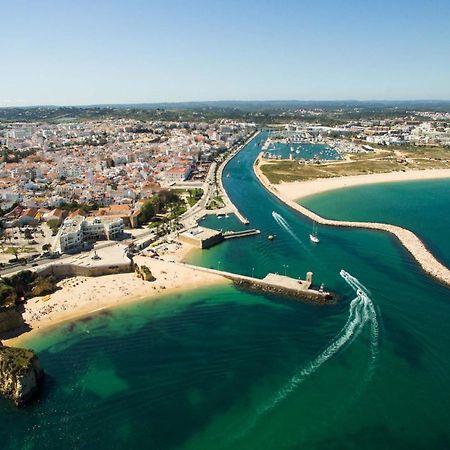 B10 - Rua Do Canal 2 Bed Apartment Lagos Luaran gambar